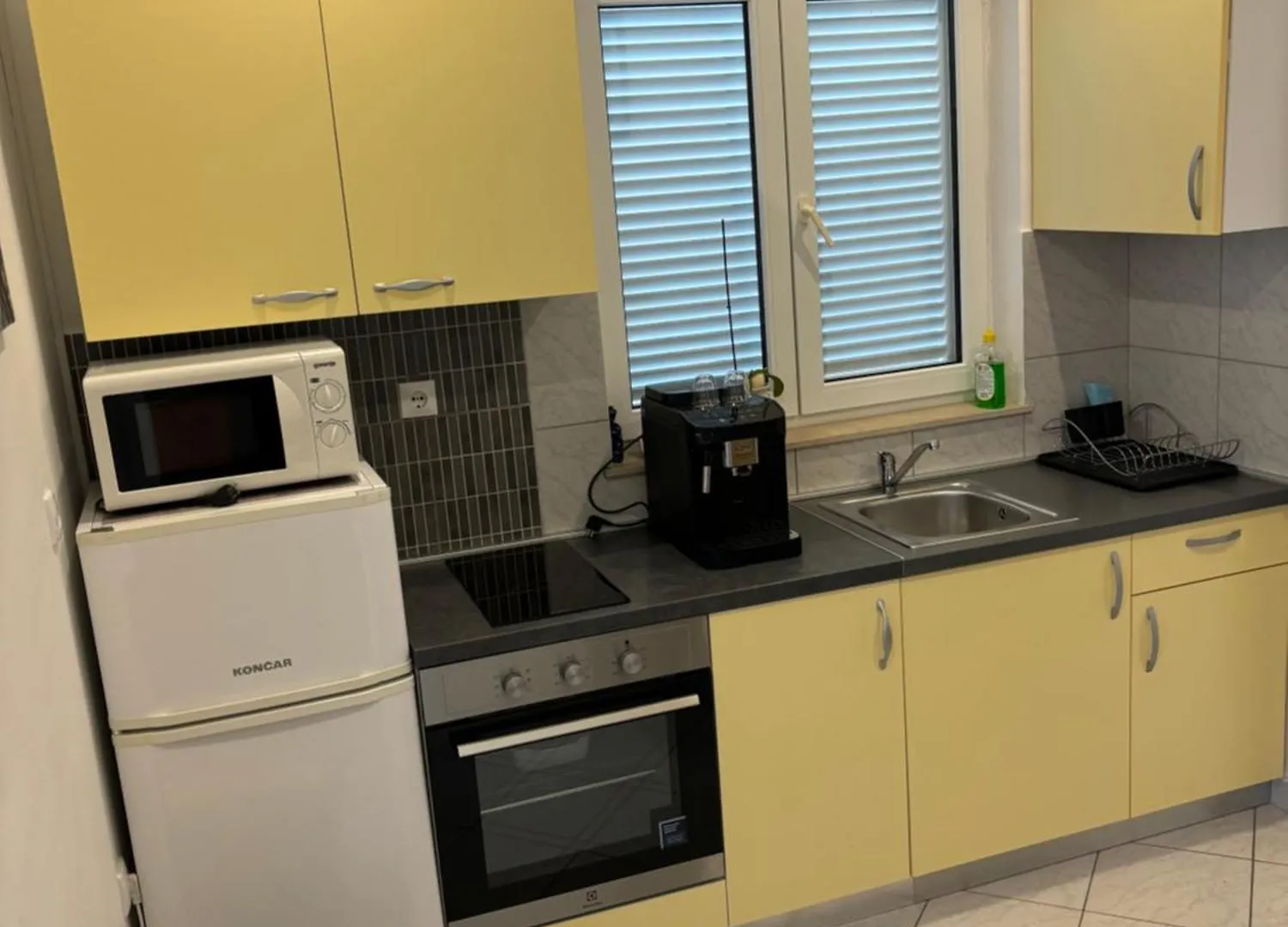 Apartments Lota Kostrena 0*,  Croacia