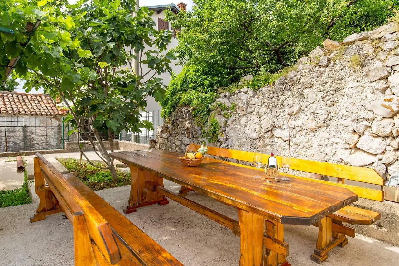 Apartments Lota Kostrena